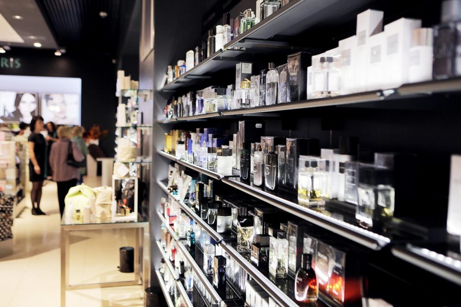 Išskirtinė kosmetika klaipėdiečiams – didesnėje „Douglas“ parduotuvėje