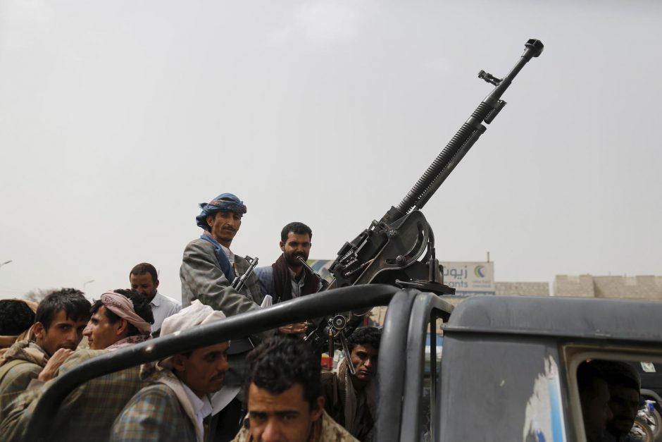 Jemeno prezidentas kol kas negrįš į tėvynę