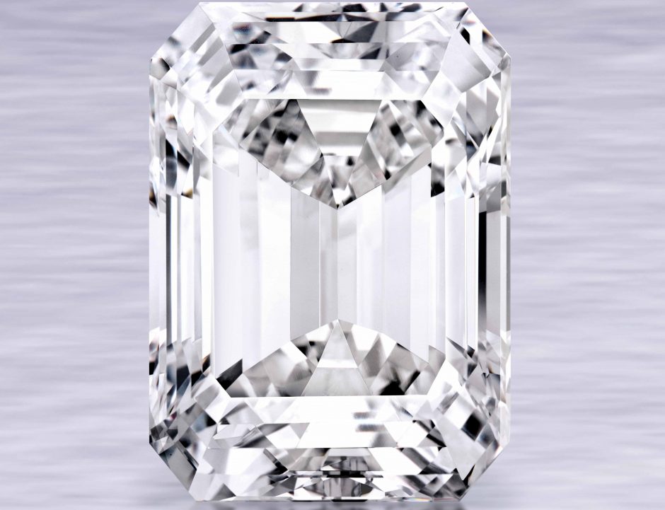 Niujorko aukcione parduotas 100-o karatų deimantas