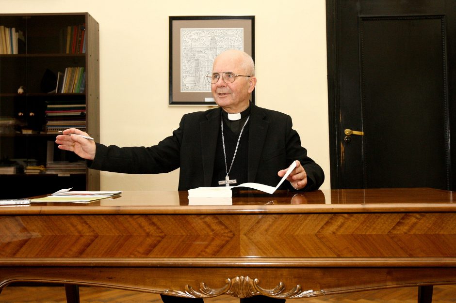 Arkivyskupas S. Tamkevičius: peršamas protu sunkiai suvokiamas seksualinis švietimas
