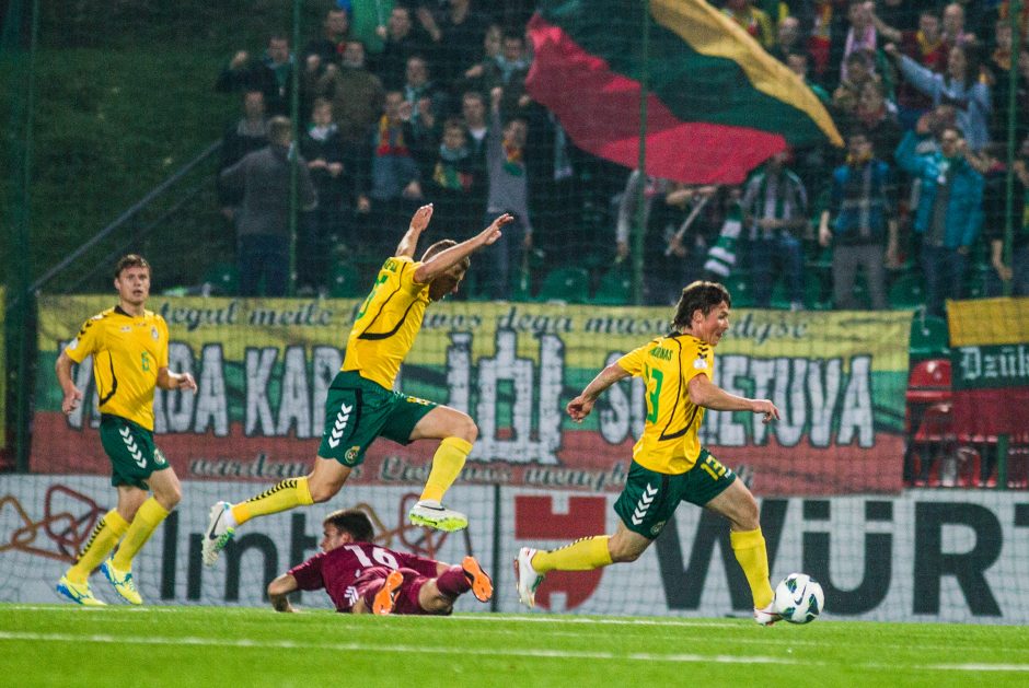 Lietuvos nacionalinė futbolo rinktinė išvyko į Austriją 