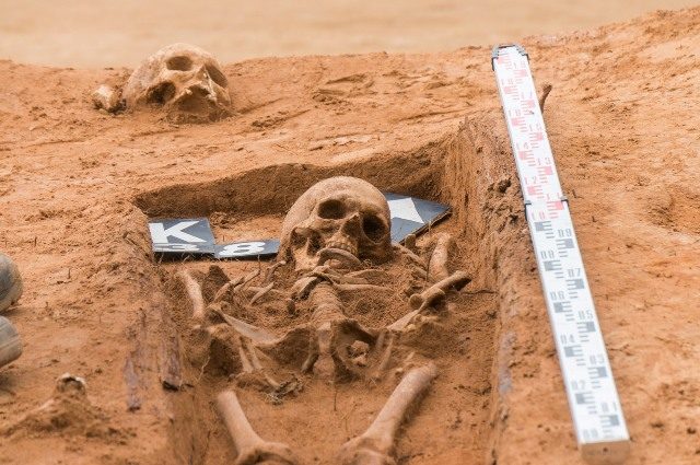 Garliavos kapinėse atgulė prieš šimtus metų mirusių žmonių palaikai