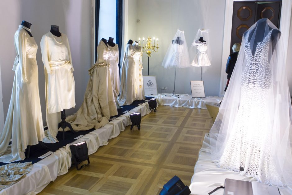 Vestuvių parodoje – žymiausių Lietuvos dizainerių kūryba