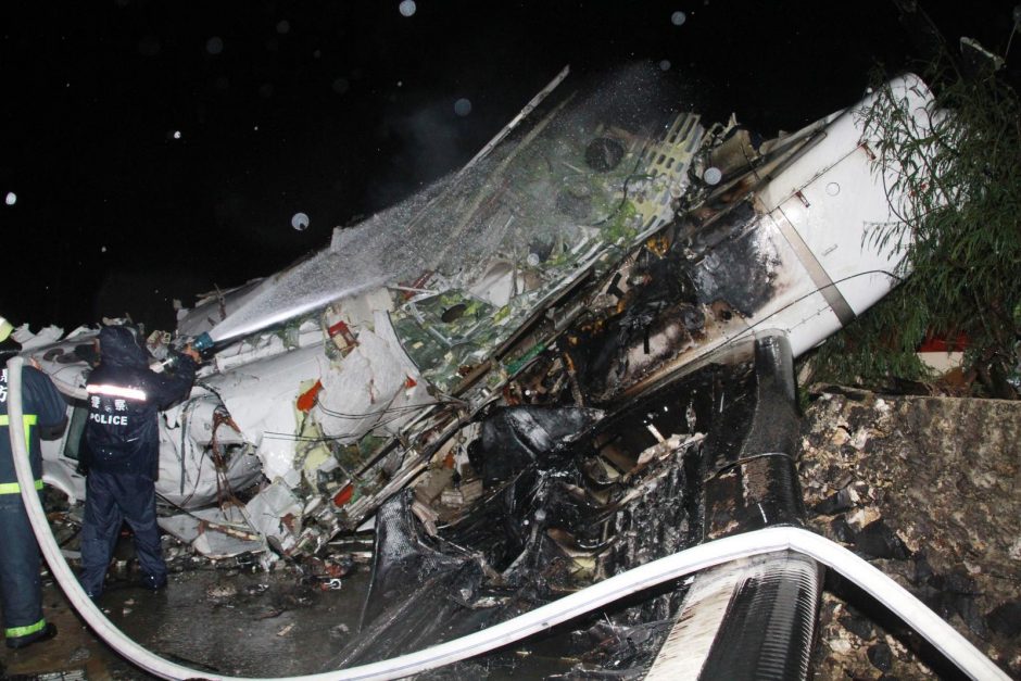 Tragiškas „TransAsia Airlines“ nusileidimas Taivane