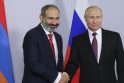 Nikolas Pašinianas ir Vladimiras Putinas