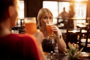 Švedijoje per ekonomikos sunkmetį pradėta vartoti mažiau alkoholio
