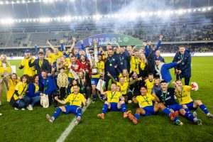 LFF taurės trofėjų iškėlė „TransInvest“
