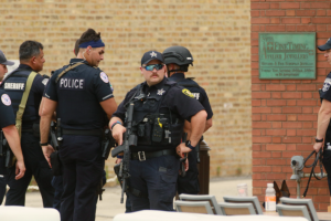 JAV policija praneša apie šaudymo incidentą mokykloje Ajovoje 