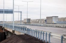 „Via Lietuva“ iki 2026-ųjų įrengs 121 km apsauginių tvorų ir naują tiltą gyvūnams